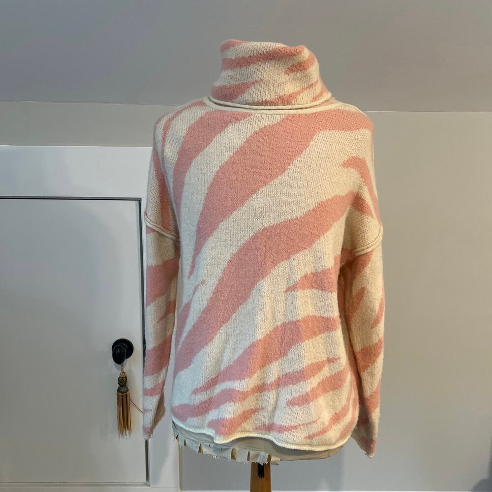 POL Pink Zebra Print Cowl Neck Sweater Sz Medium